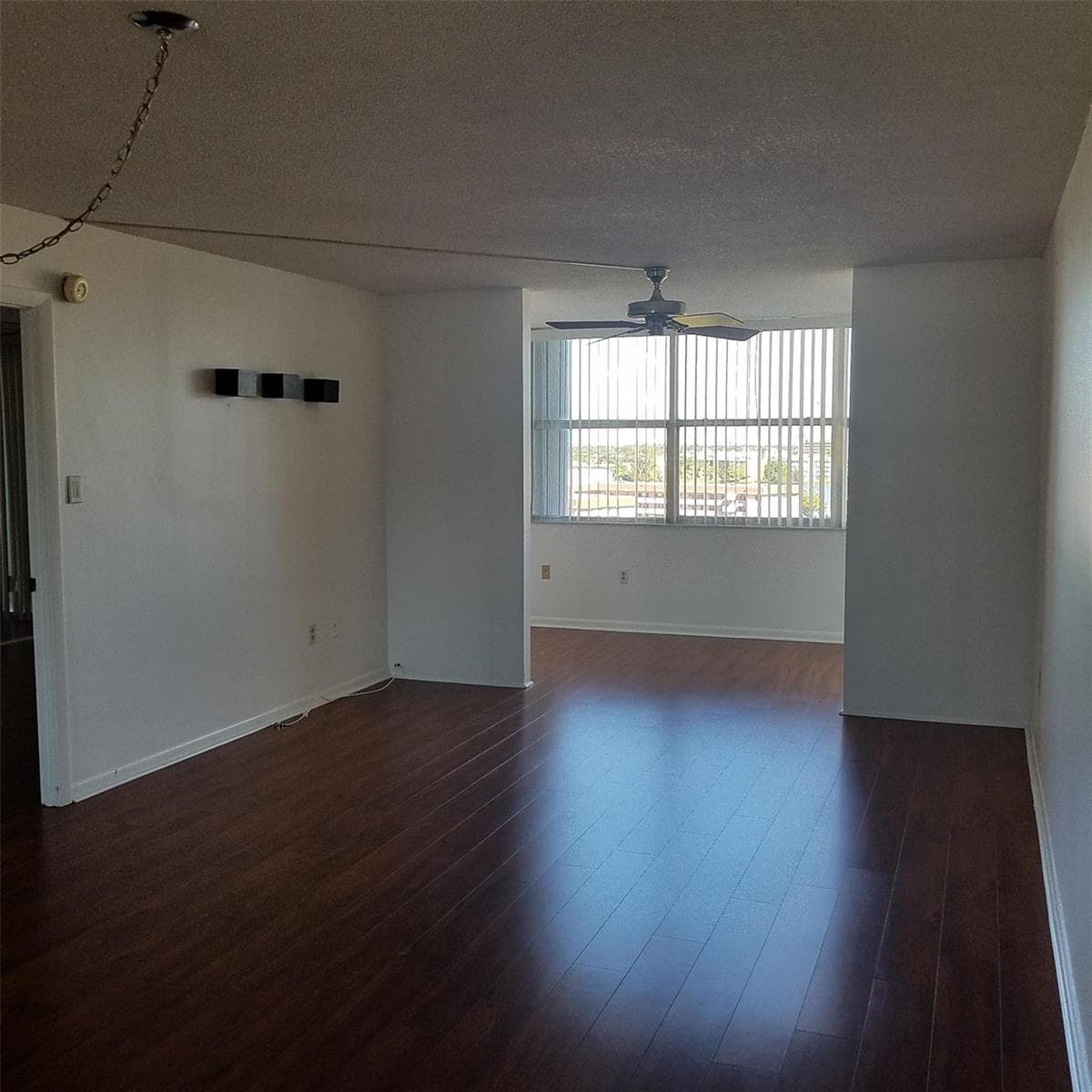1300 NE Miami Gardens Drive # 810e, Miami, FL 33179 — zdjęcie 2