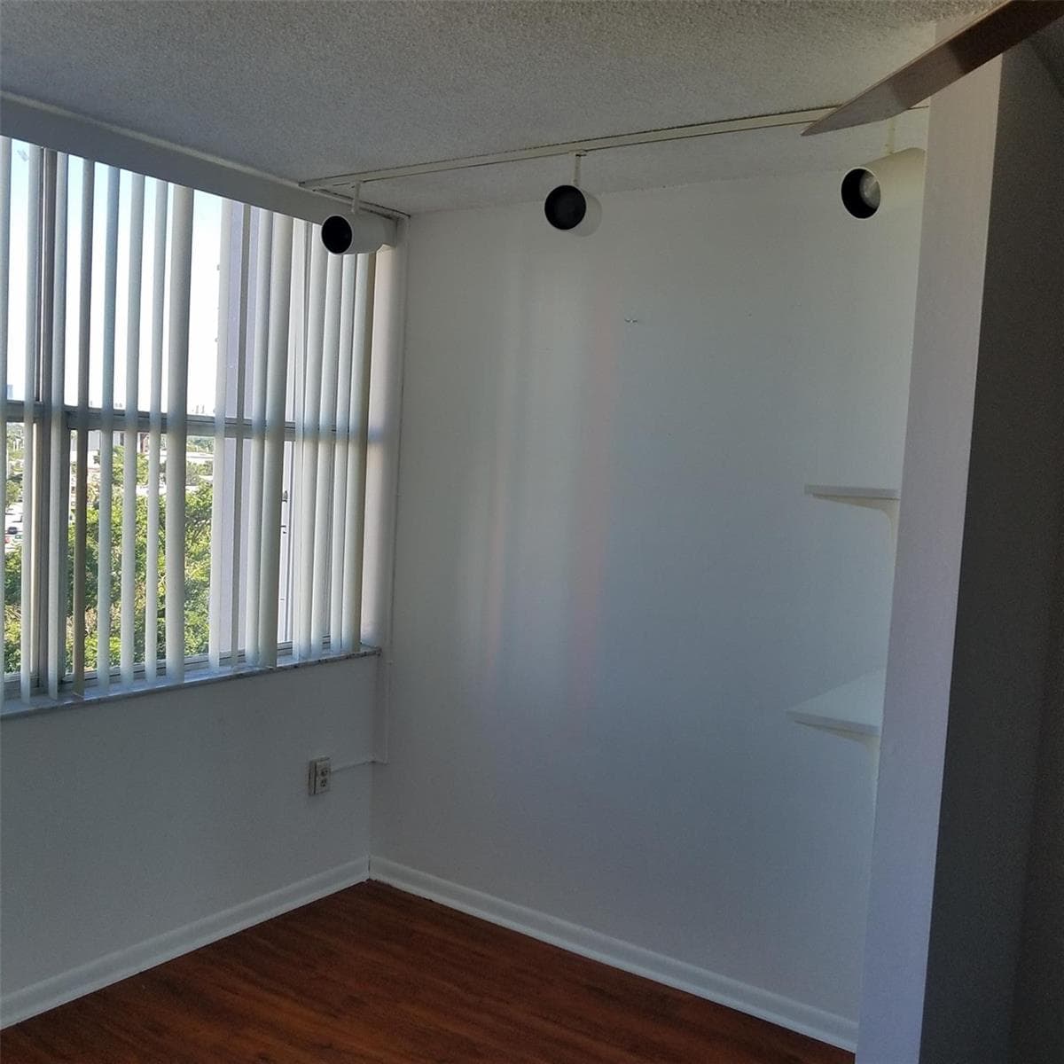 1300 NE Miami Gardens Drive # 810e, Miami, FL 33179 — zdjęcie 3