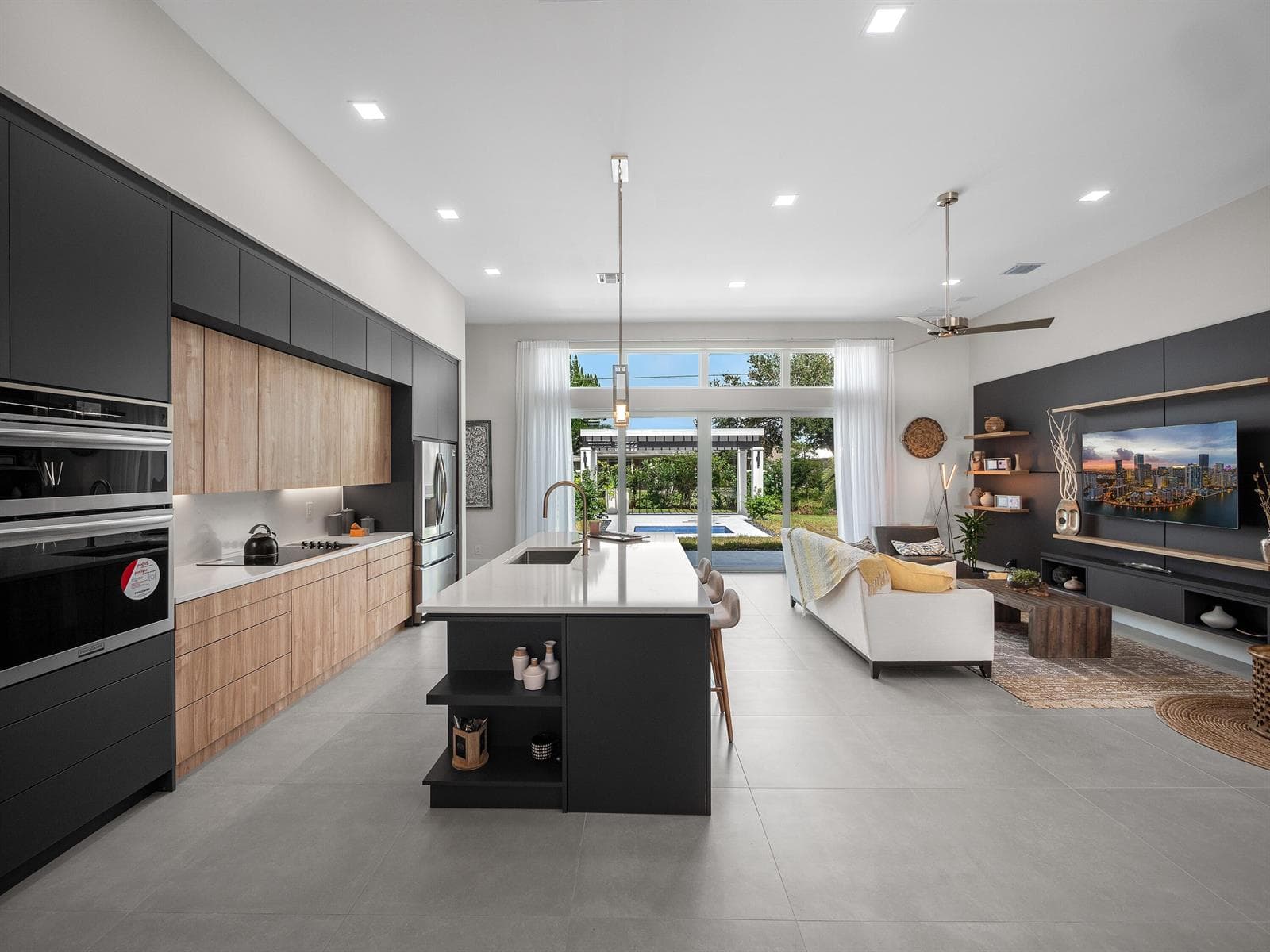 2565 SW Salzedo Avenue, Port St. Lucie, FL 34987 — zdjęcie 3