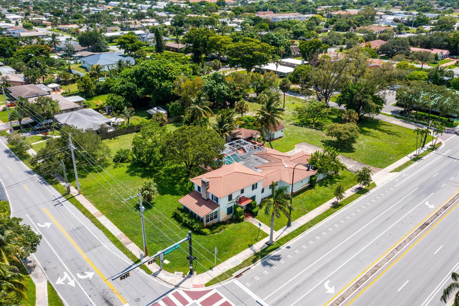 556 E Hillsboro Boulevard, Deerfield Beach, FL 33441 — zdjęcie 2