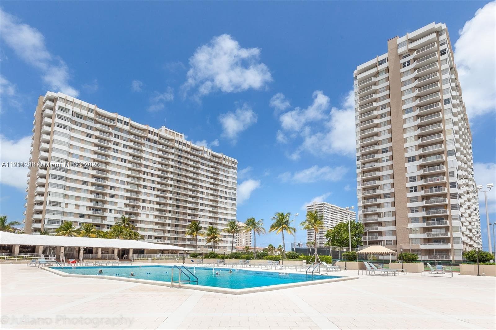 1965 S Ocean Dr # 10 M, Hallandale Beach, FL 33009 — zdjęcie 2