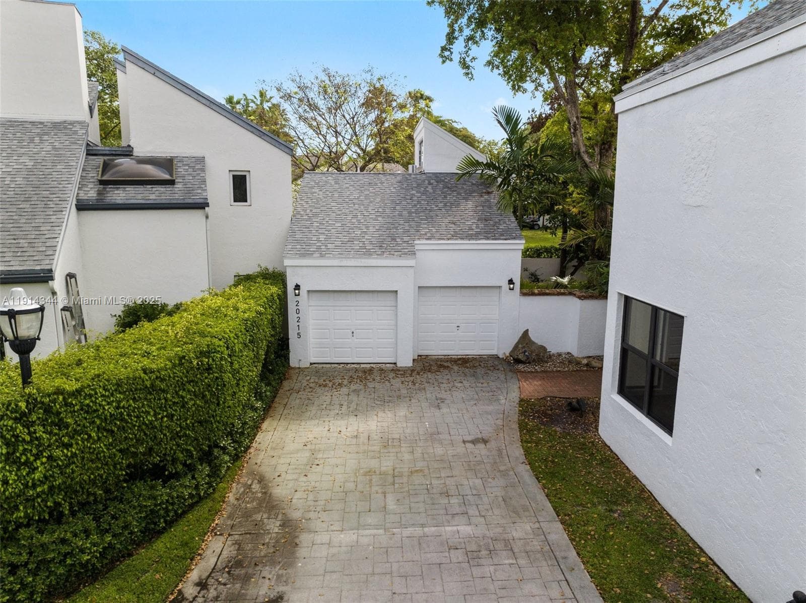 20215 W Oak Haven Cir, Miami, FL 33179 — zdjęcie 2