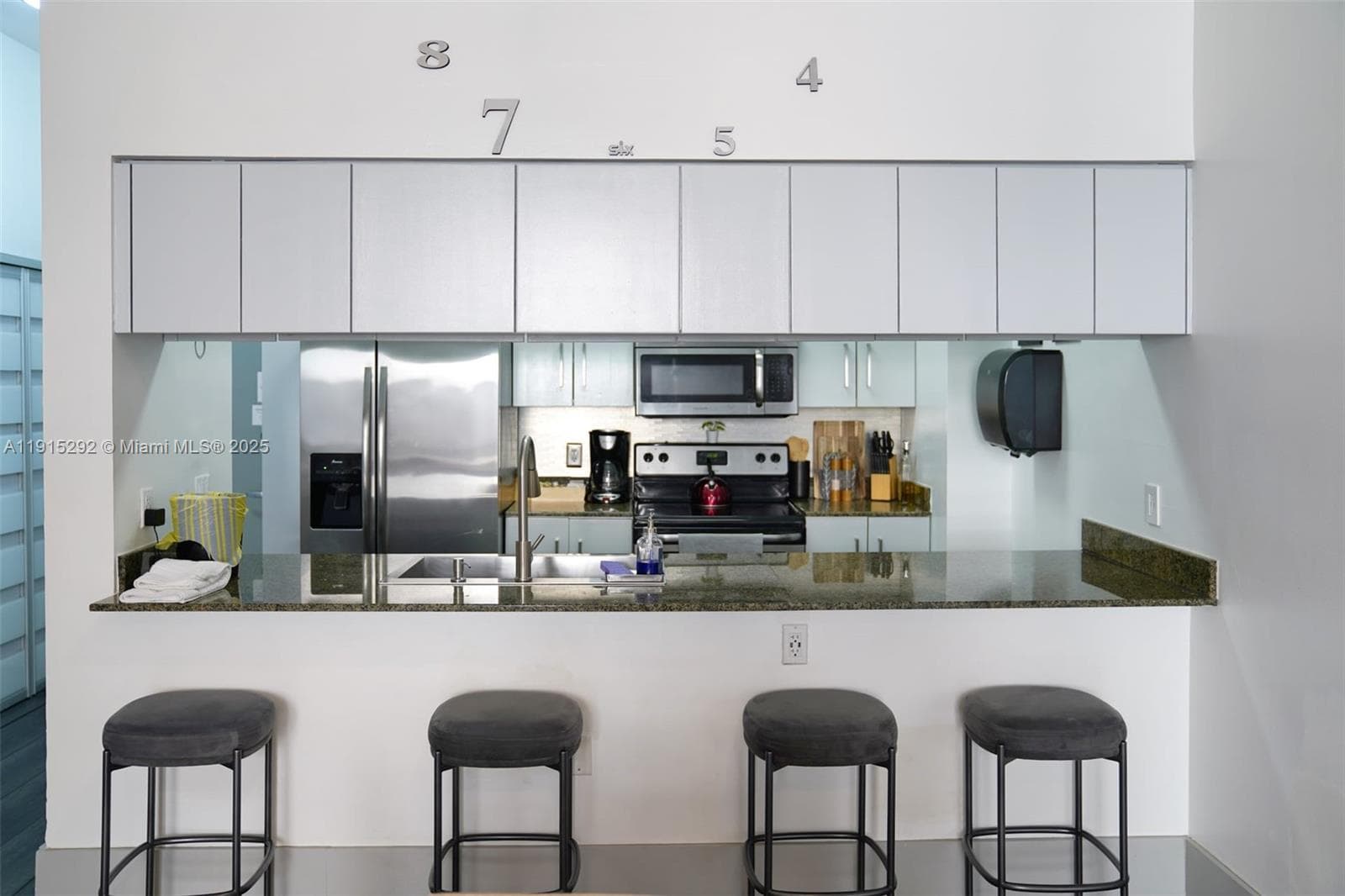 1200 Brickell Bay Dr # 1406, Miami, FL 33131 — zdjęcie 5