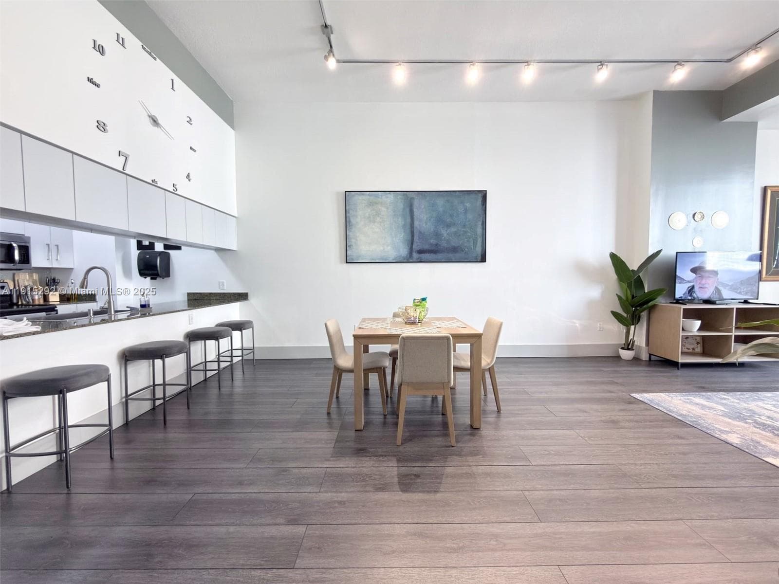1200 Brickell Bay Dr # 1406, Miami, FL 33131 — zdjęcie 4