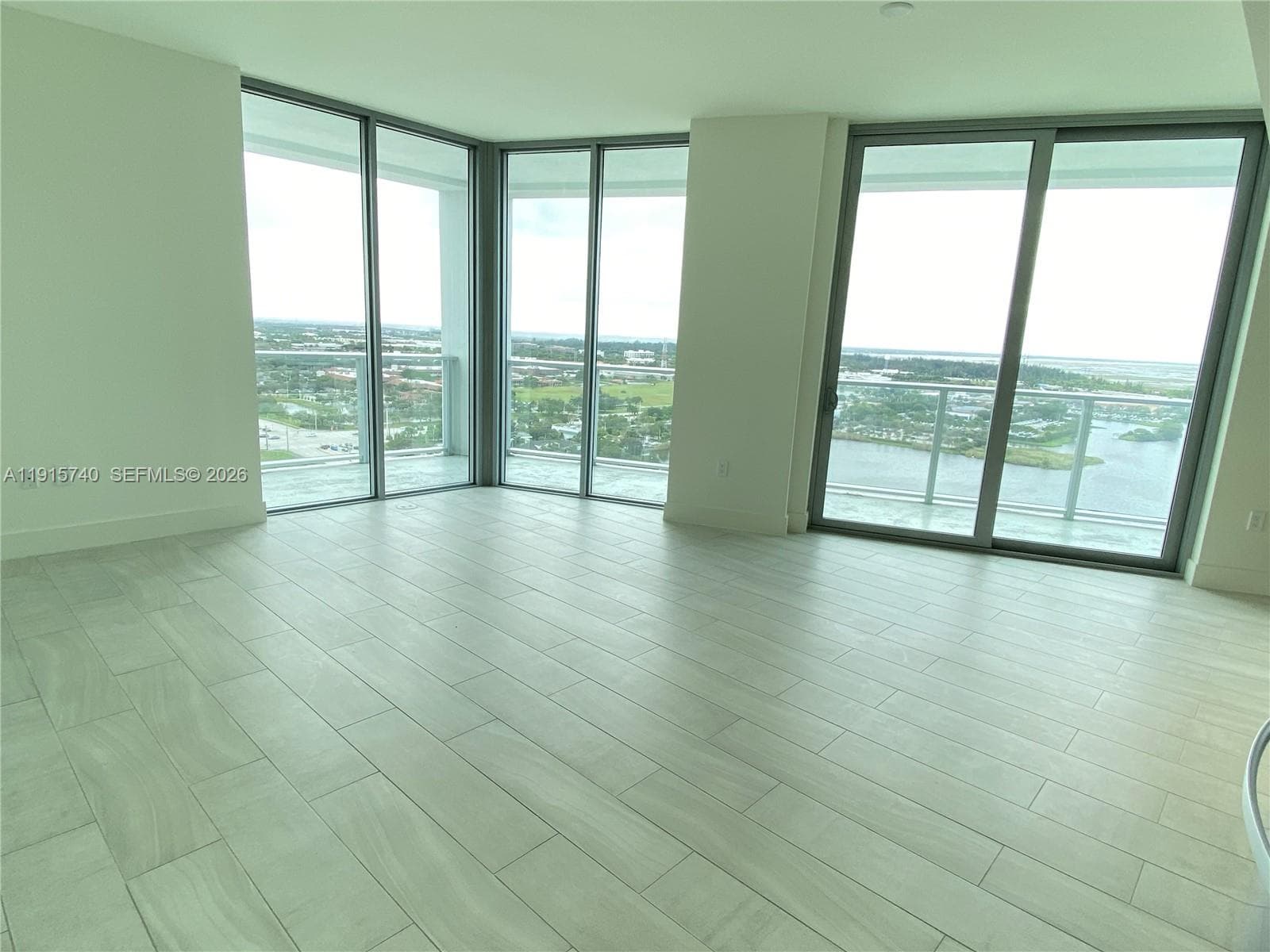 2000 Metropica Way # 2104, Sunrise, FL 33323 — zdjęcie 4