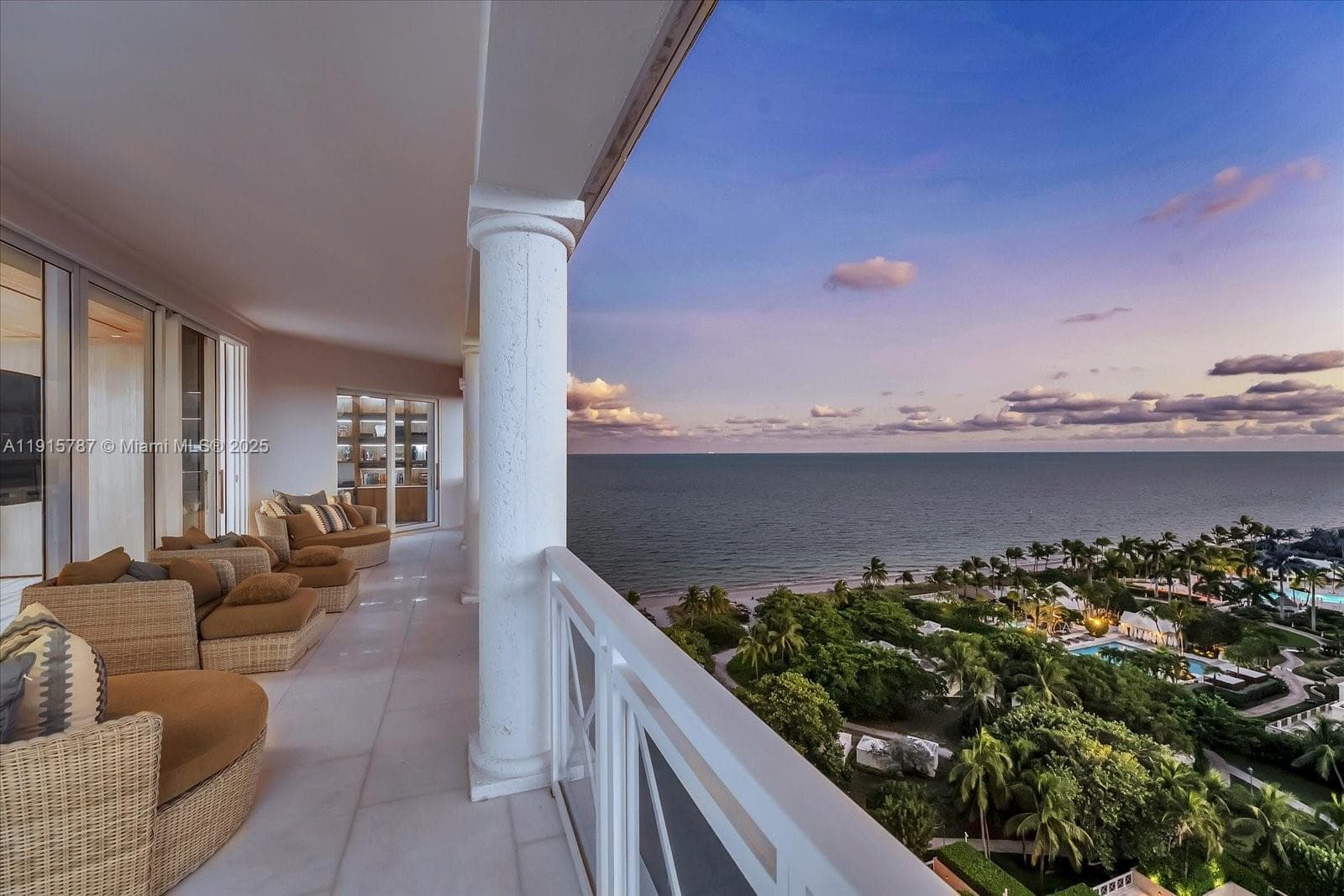 430 Grand Bay Dr # PH-1AN, Key Biscayne, FL 33149
