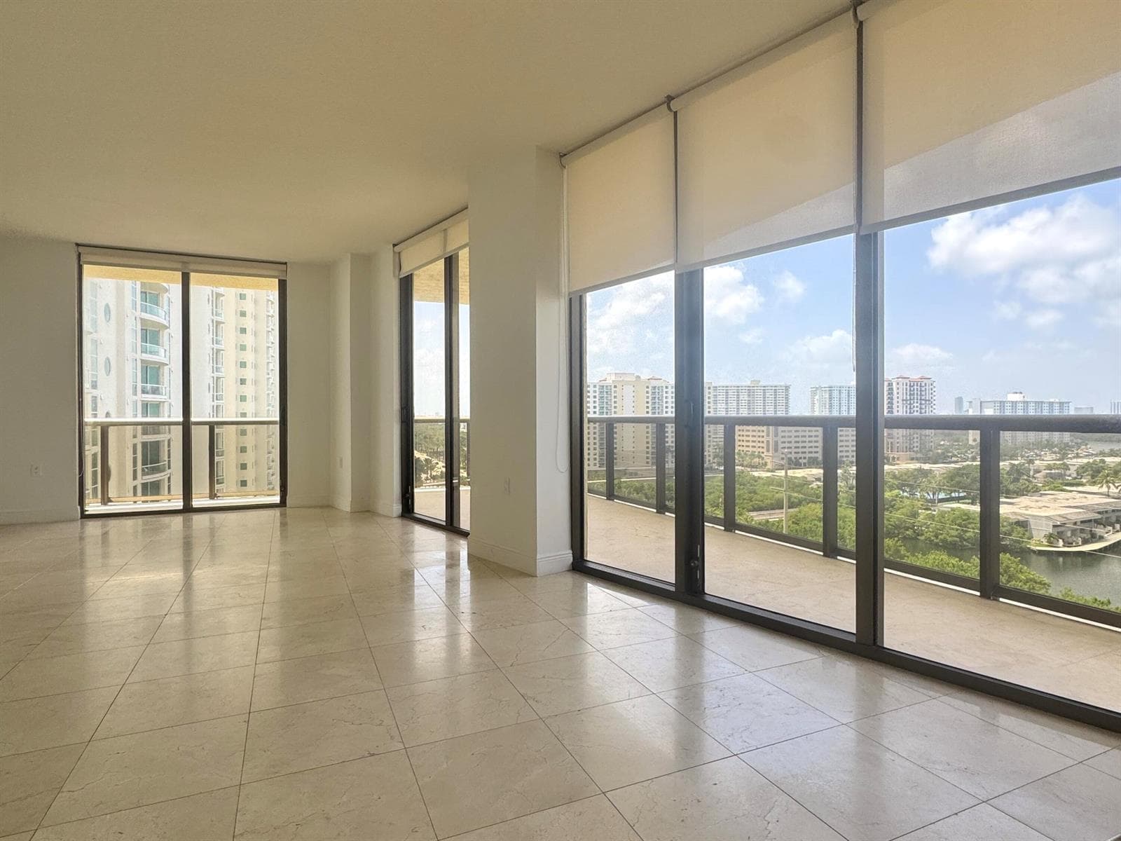 16275 Collins Avenue # 1004, Sunny Isles Beach, FL 33160 — zdjęcie 2