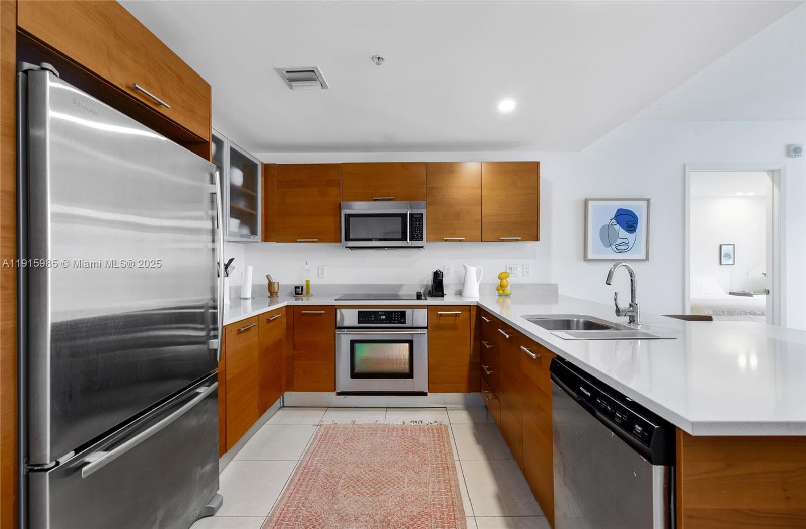 3250 NE 1st Ave # 605, Miami, FL 33137 — zdjęcie 2