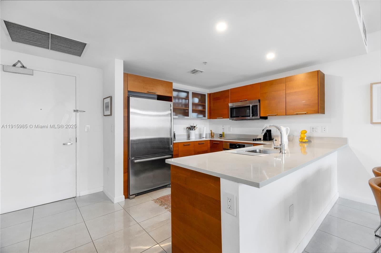 3250 NE 1st Ave # 605, Miami, FL 33137 — zdjęcie 3