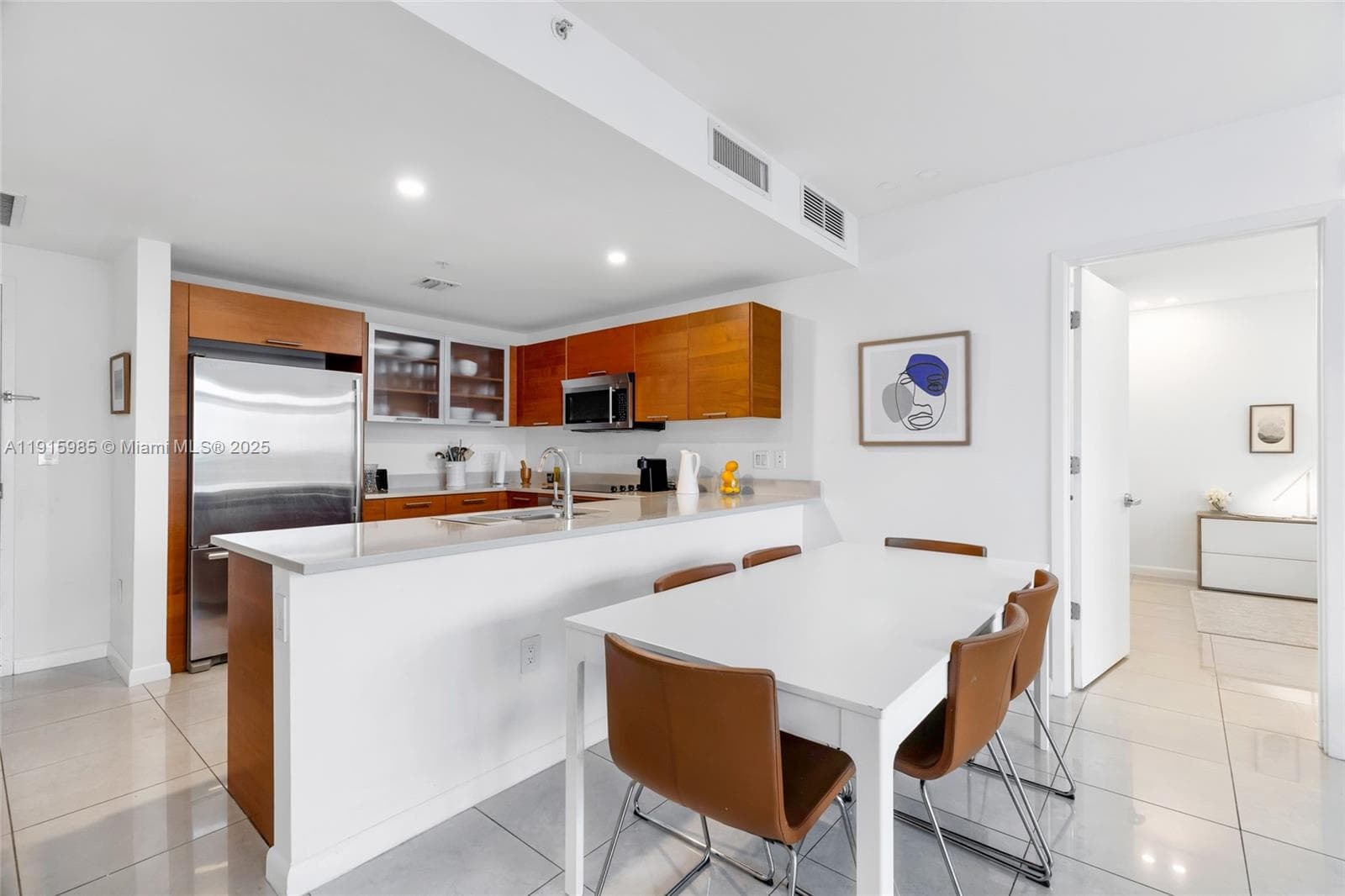 3250 NE 1st Ave # 605, Miami, FL 33137 — zdjęcie 5