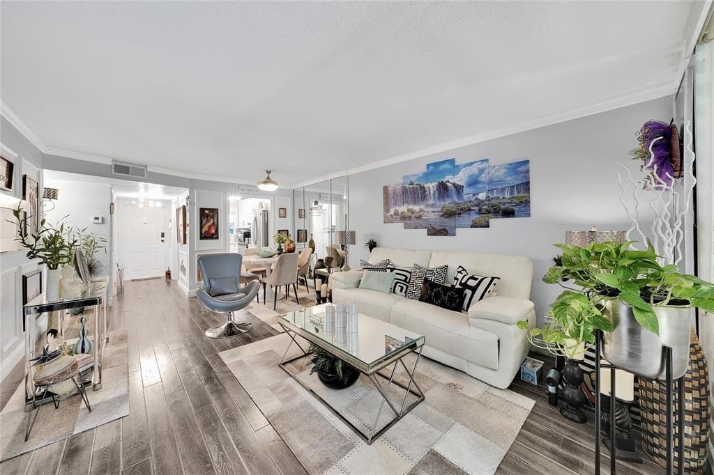 9281 Sunrise Lakes Boulevard # 212, Sunrise, FL 33322 — zdjęcie 3