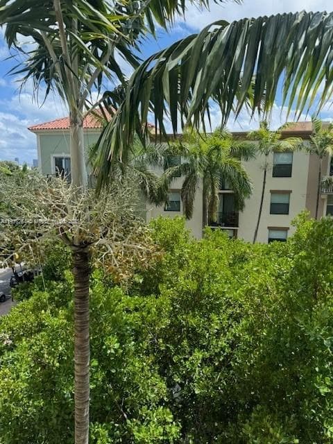 1919 Van Buren St # 516A, Hollywood, FL 33020