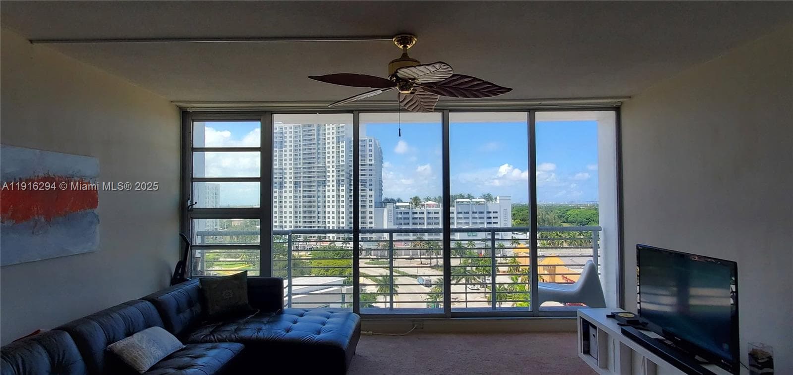 1720 Harrison St # 10G, Hollywood, FL 33020 — zdjęcie 5