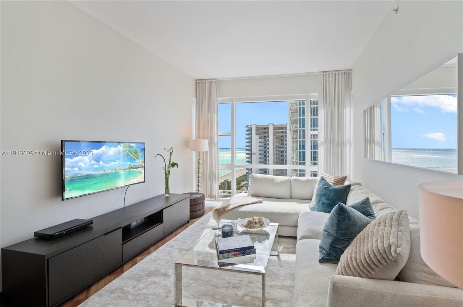 6801 Collins Ave # PH06, Miami Beach, FL 33141 — zdjęcie 4