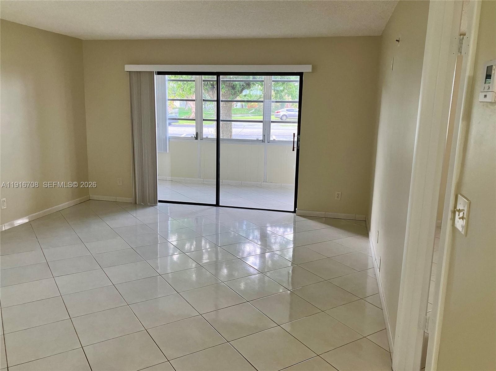 4270 NW 40th St # 103, Lauderdale Lakes, FL 33319 — zdjęcie 3