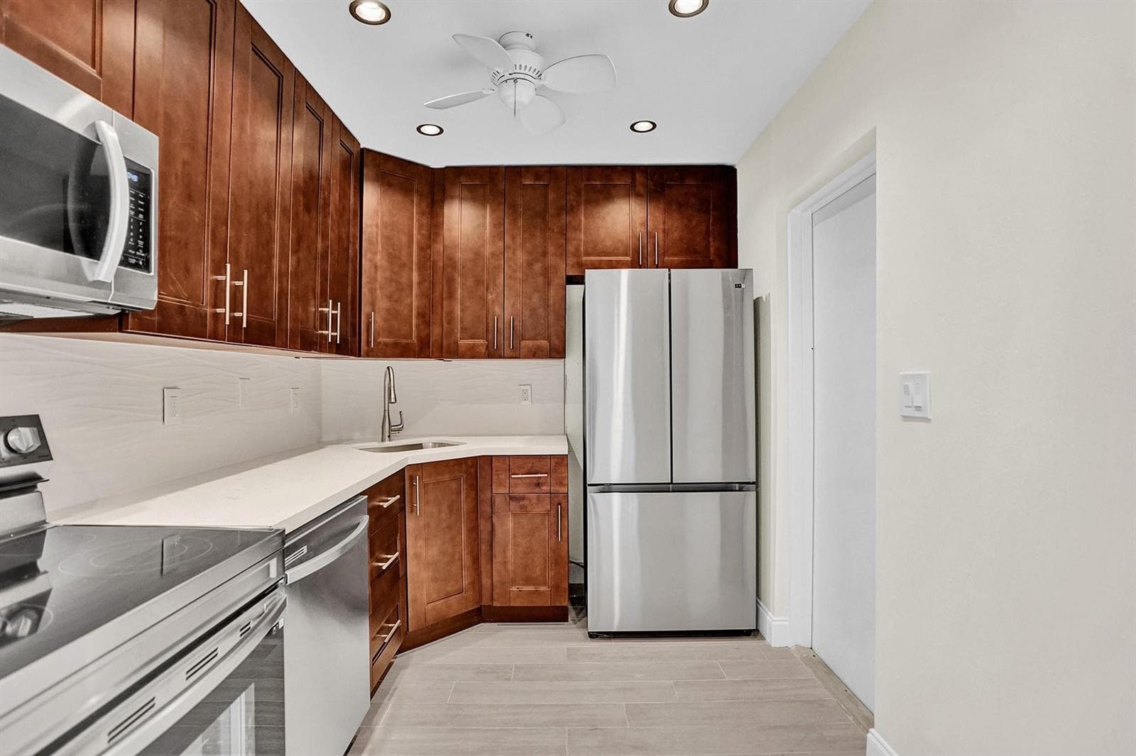 3115 Oakland Shores Drive # E109, Oakland Park, FL 33309 — zdjęcie 3