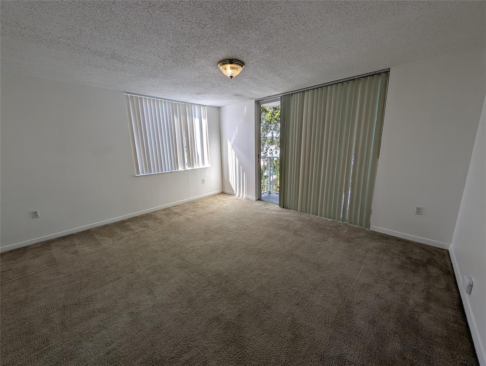 1740 NW North River Drive # 329, Miami, FL 33125 — zdjęcie 3