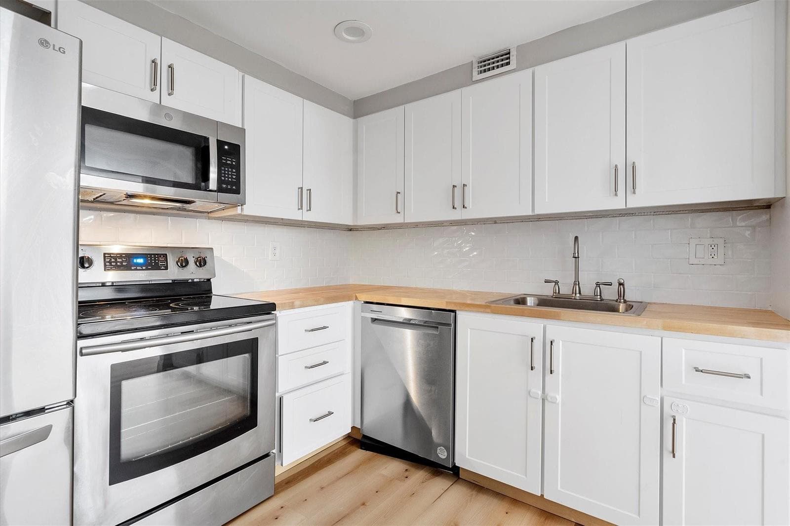 6500 Cypress Road # 211, Plantation, FL 33317