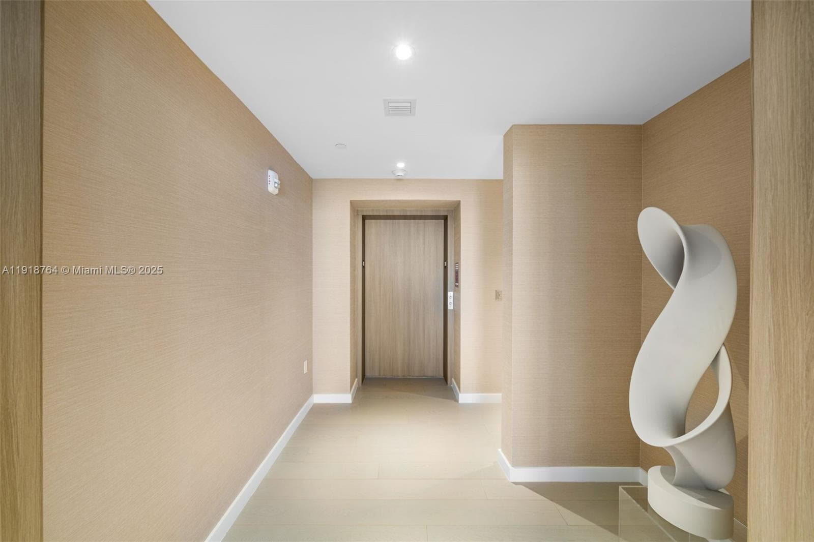 500 Alton # 3402.03, Miami Beach, FL 33139 — zdjęcie 3