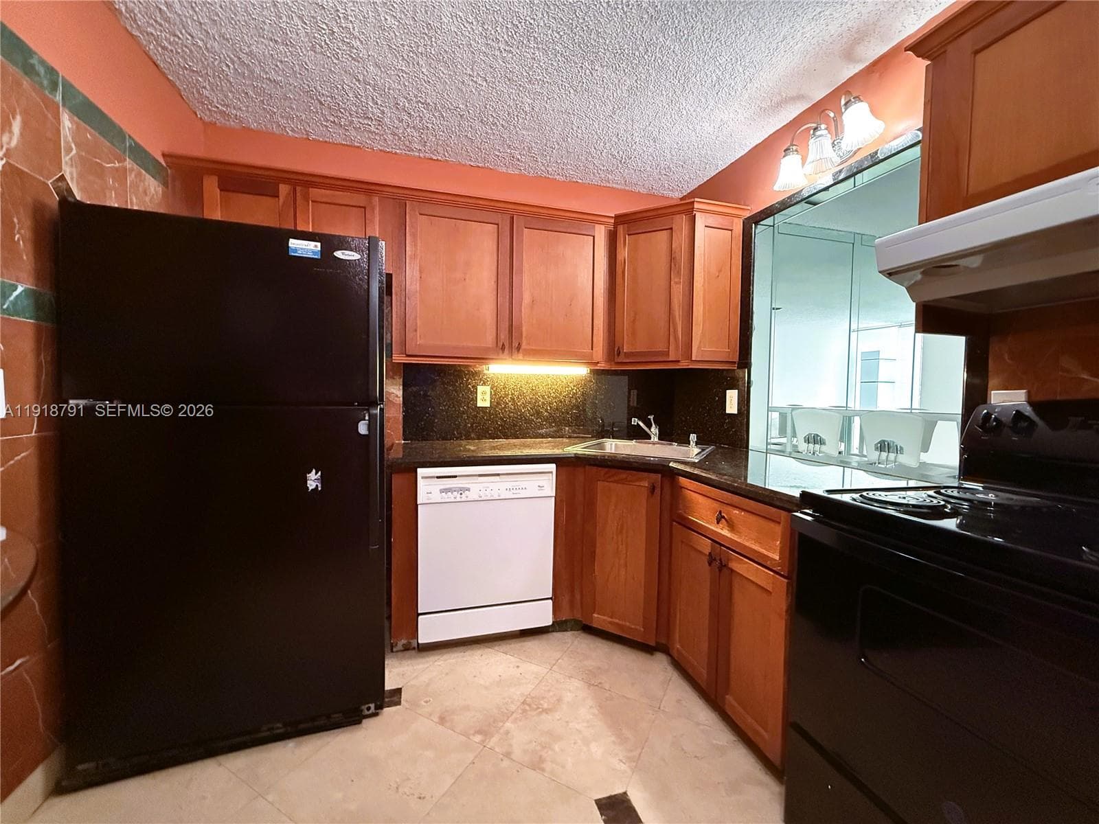 701 Three Islands Blvd # 506, Hallandale Beach, FL 33009 — zdjęcie 5