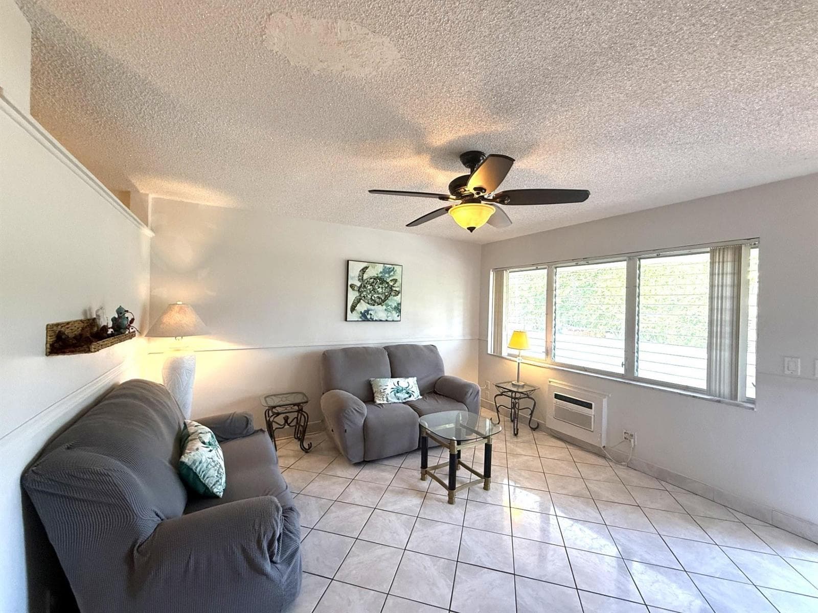 900 SW 10th Terrace, Hallandale Beach, FL 33009 — zdjęcie 4