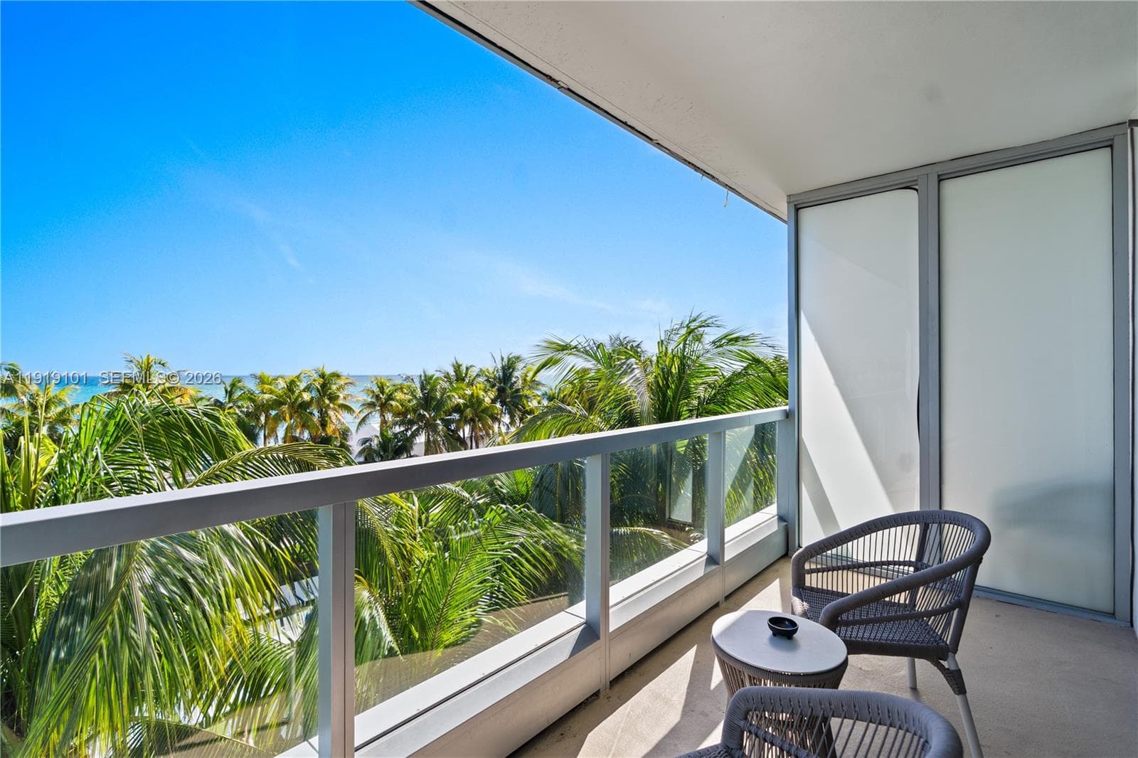 4391 Collins Ave # 413, Miami Beach, FL 33140 — zdjęcie 3