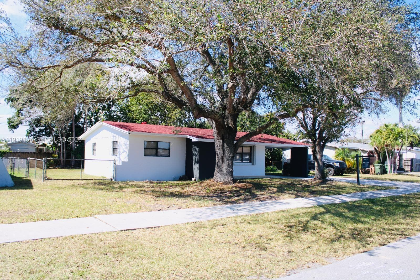 1562 NW 8th Ave, Homestead, FL 33030 — zdjęcie 2