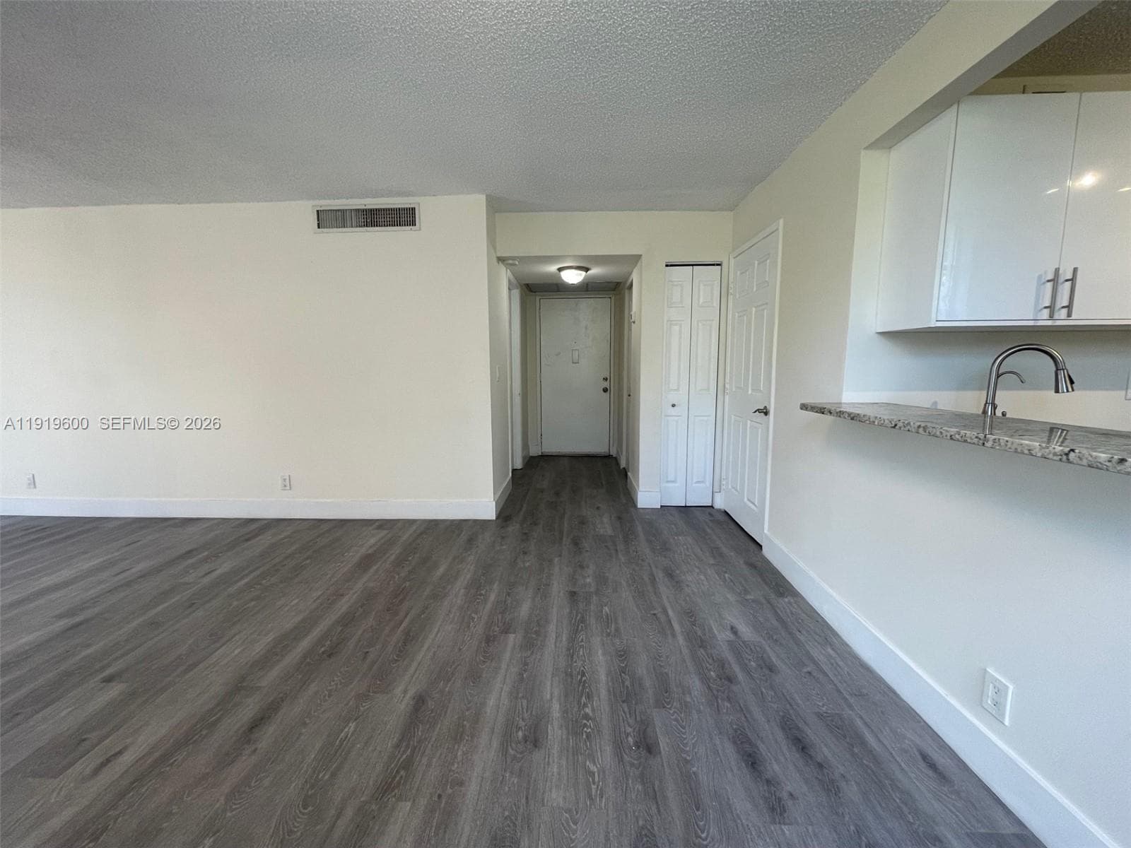 9471 Evergreen Pl # 401, Davie, FL 33324 — zdjęcie 4