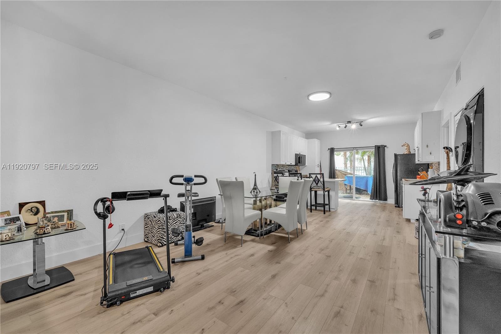 4950 Washington St # 1, Hollywood, FL 33021 — zdjęcie 5