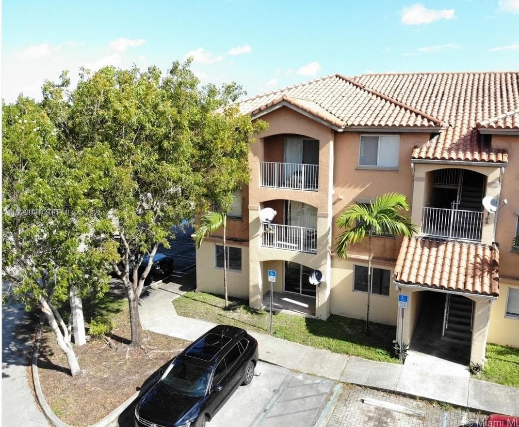 17622 NW 25th Ave # 101, Miami Gardens, FL 33056 — zdjęcie 2