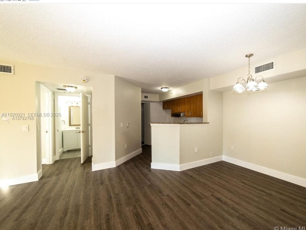 17622 NW 25th Ave # 101, Miami Gardens, FL 33056 — zdjęcie 3