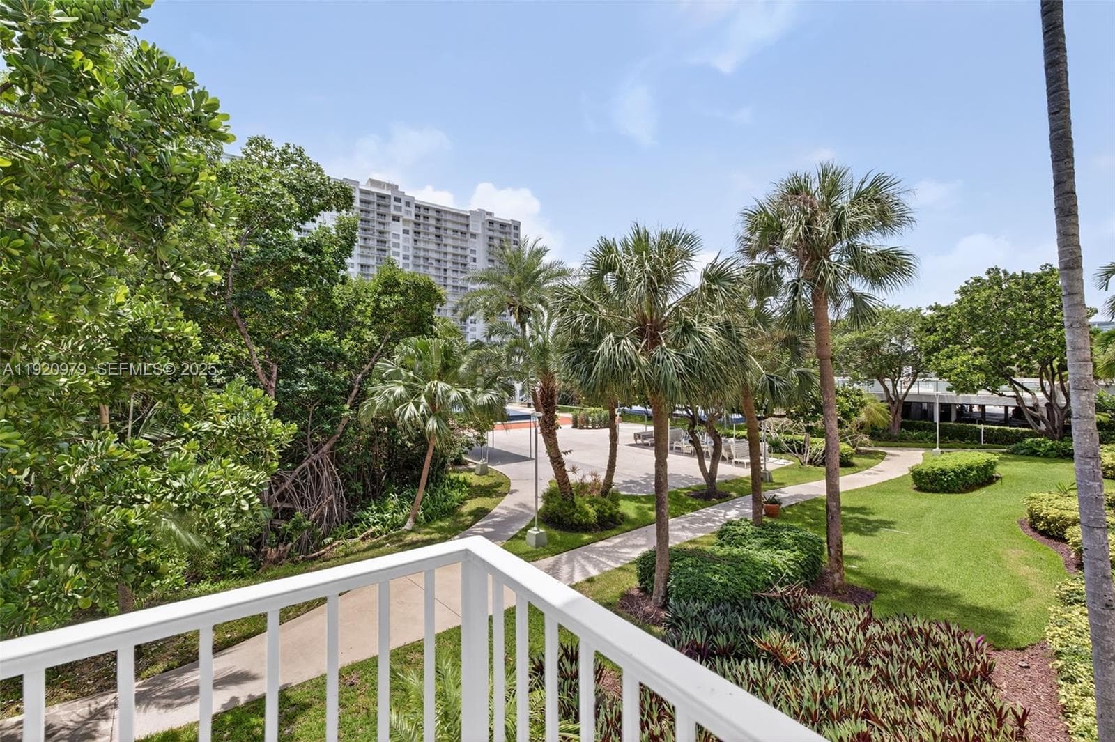 2851 NE 183rd St # 216E, Aventura, FL 33160 — zdjęcie 4