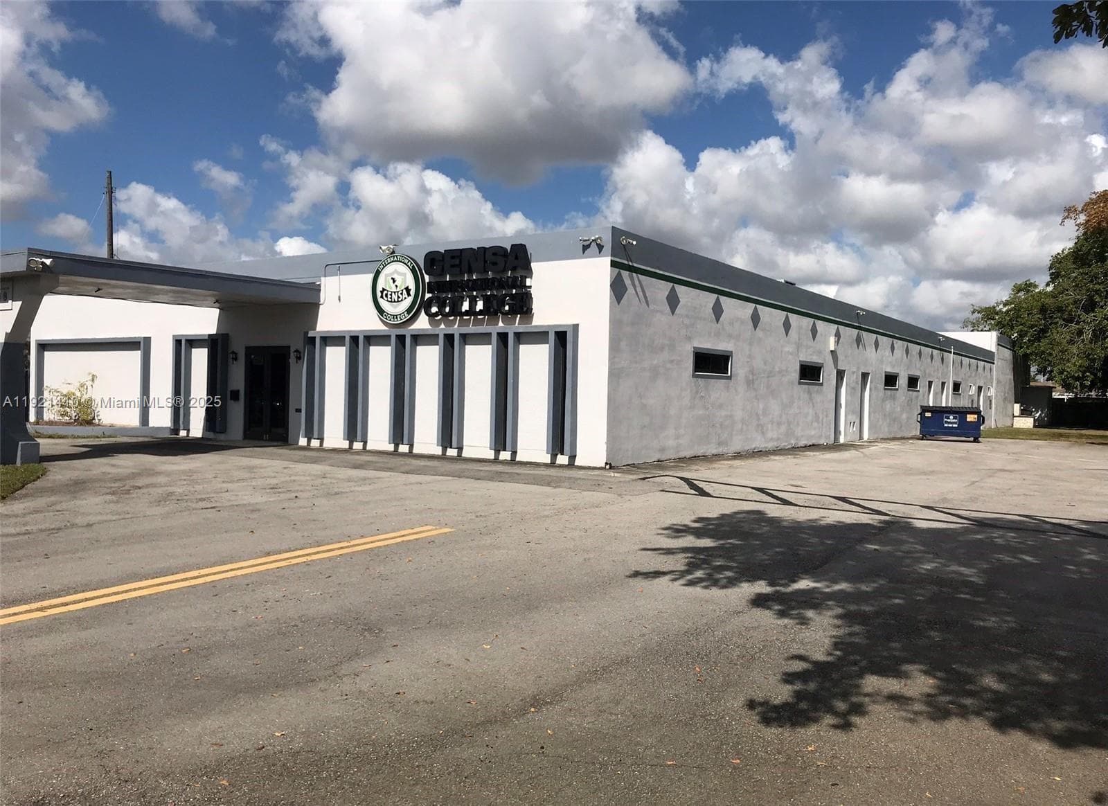 4481 NW 167th St, Miami Gardens, FL 33055 — zdjęcie 3