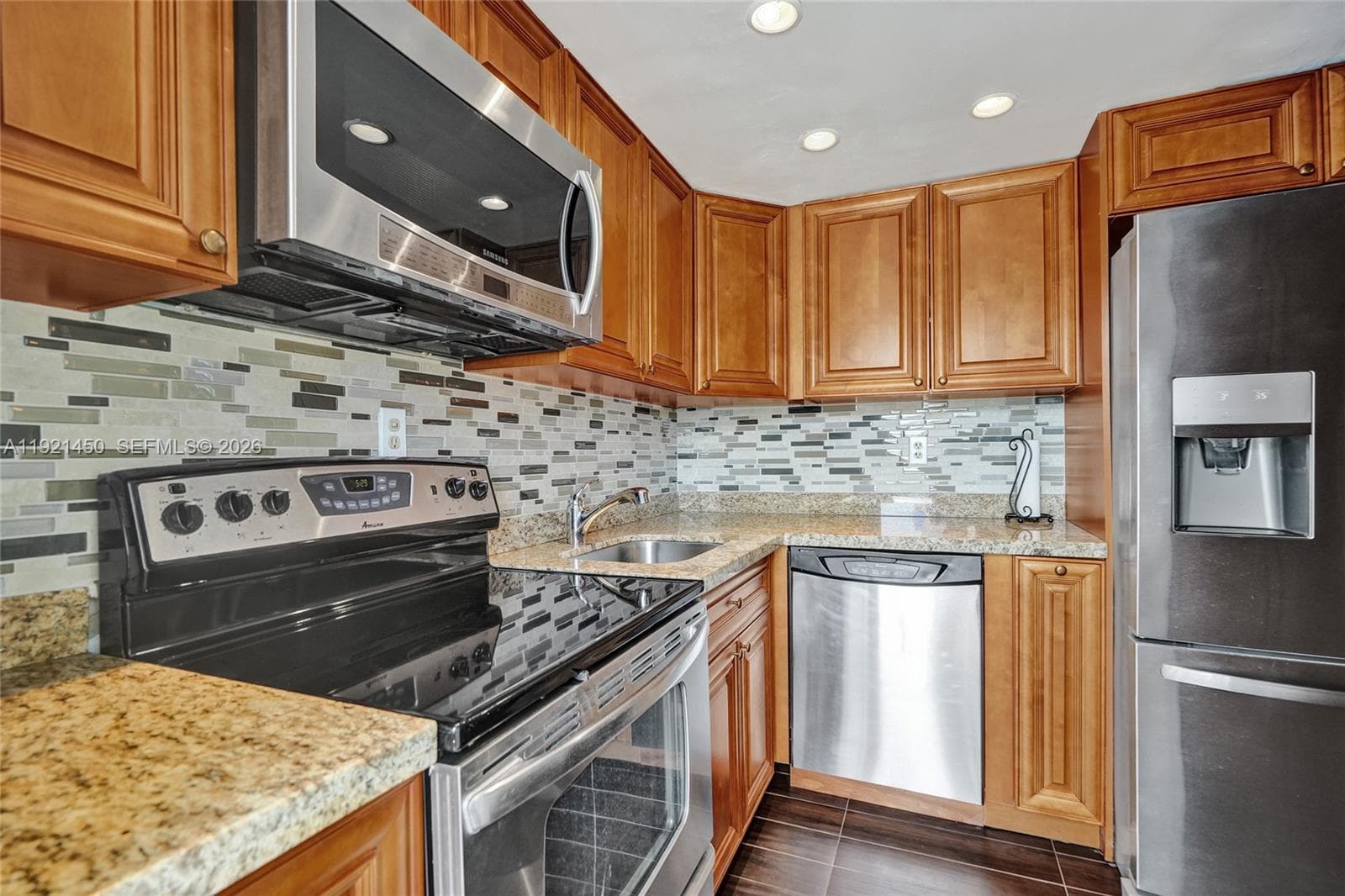 1535 SE 15th St # 208, Fort Lauderdale, FL 33316 — zdjęcie 4