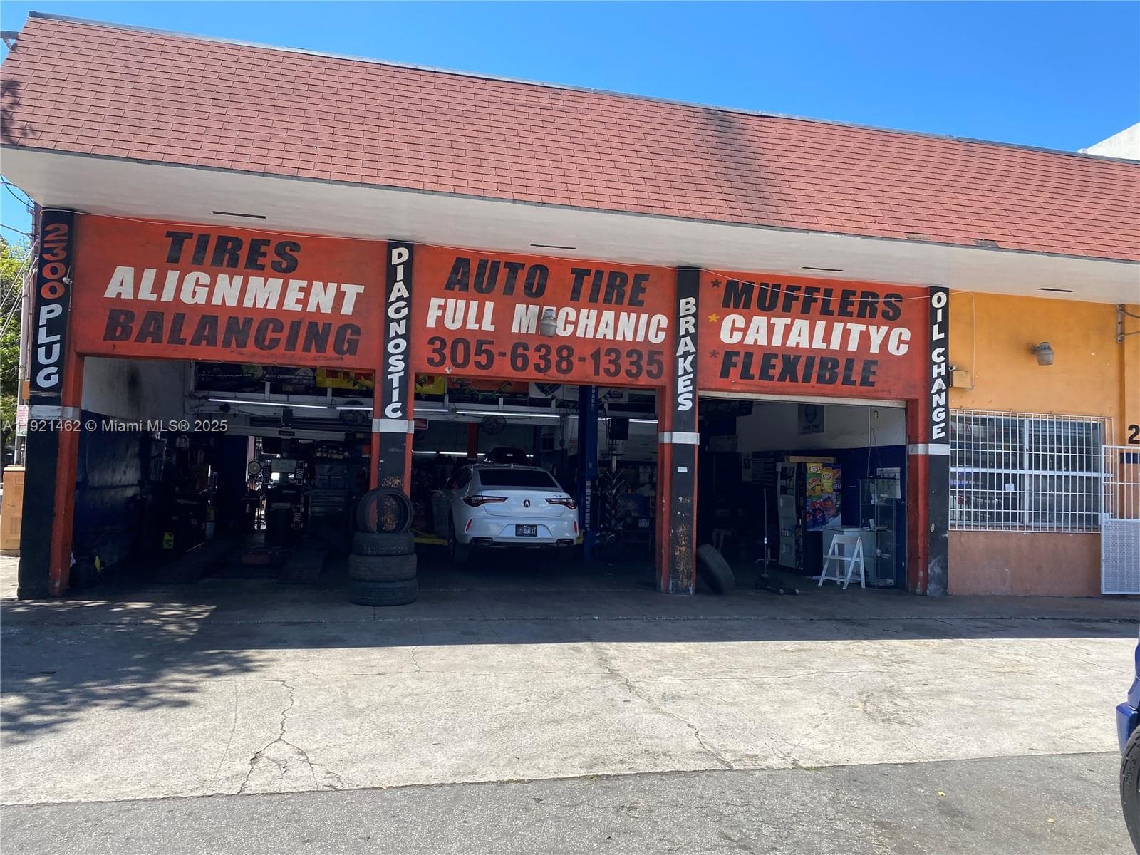 2300 NW 17th St, Miami, FL 33142 — zdjęcie 2