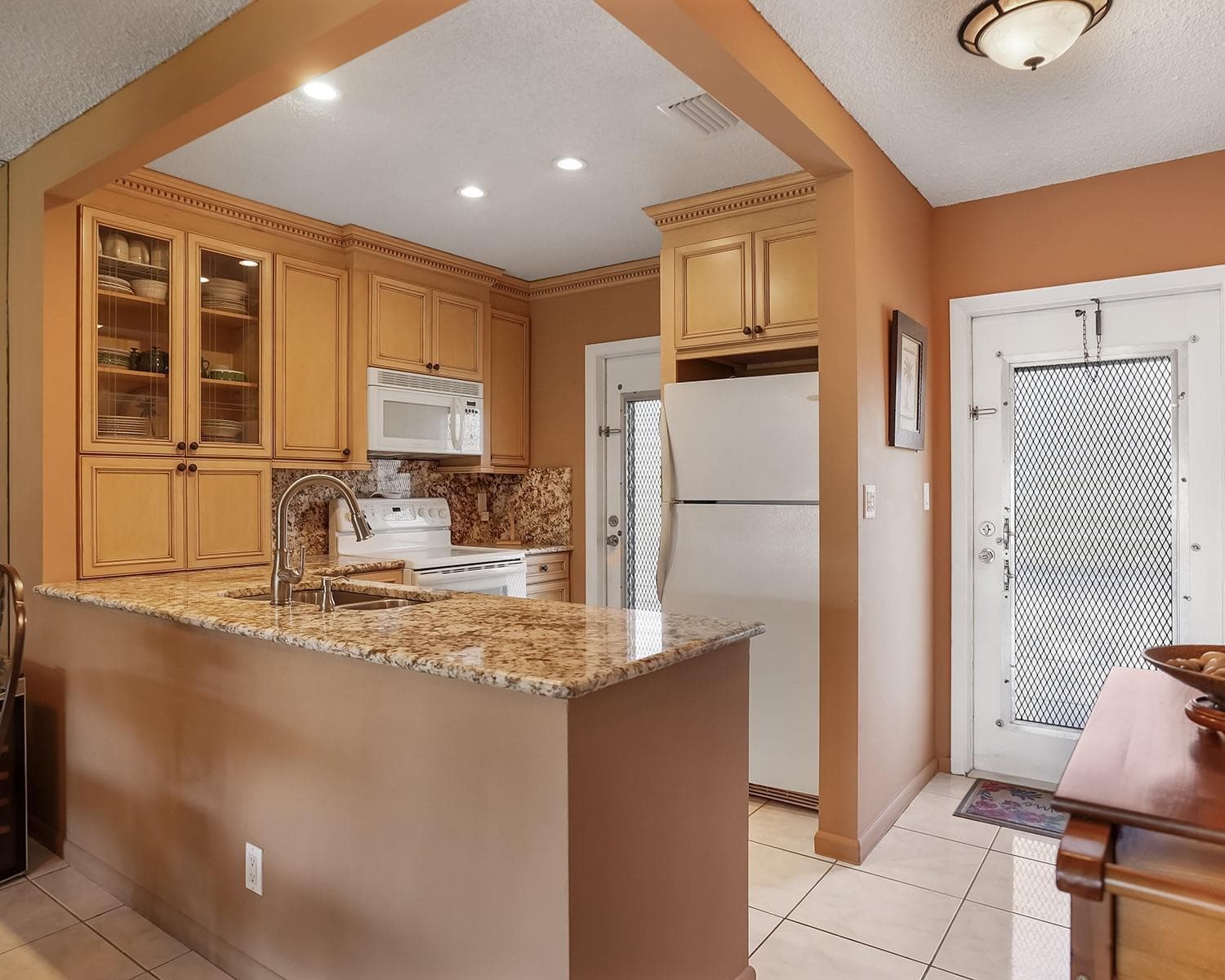 3501 NW 47th Avenue # 503, Lauderdale Lakes, FL 33319 — zdjęcie 2