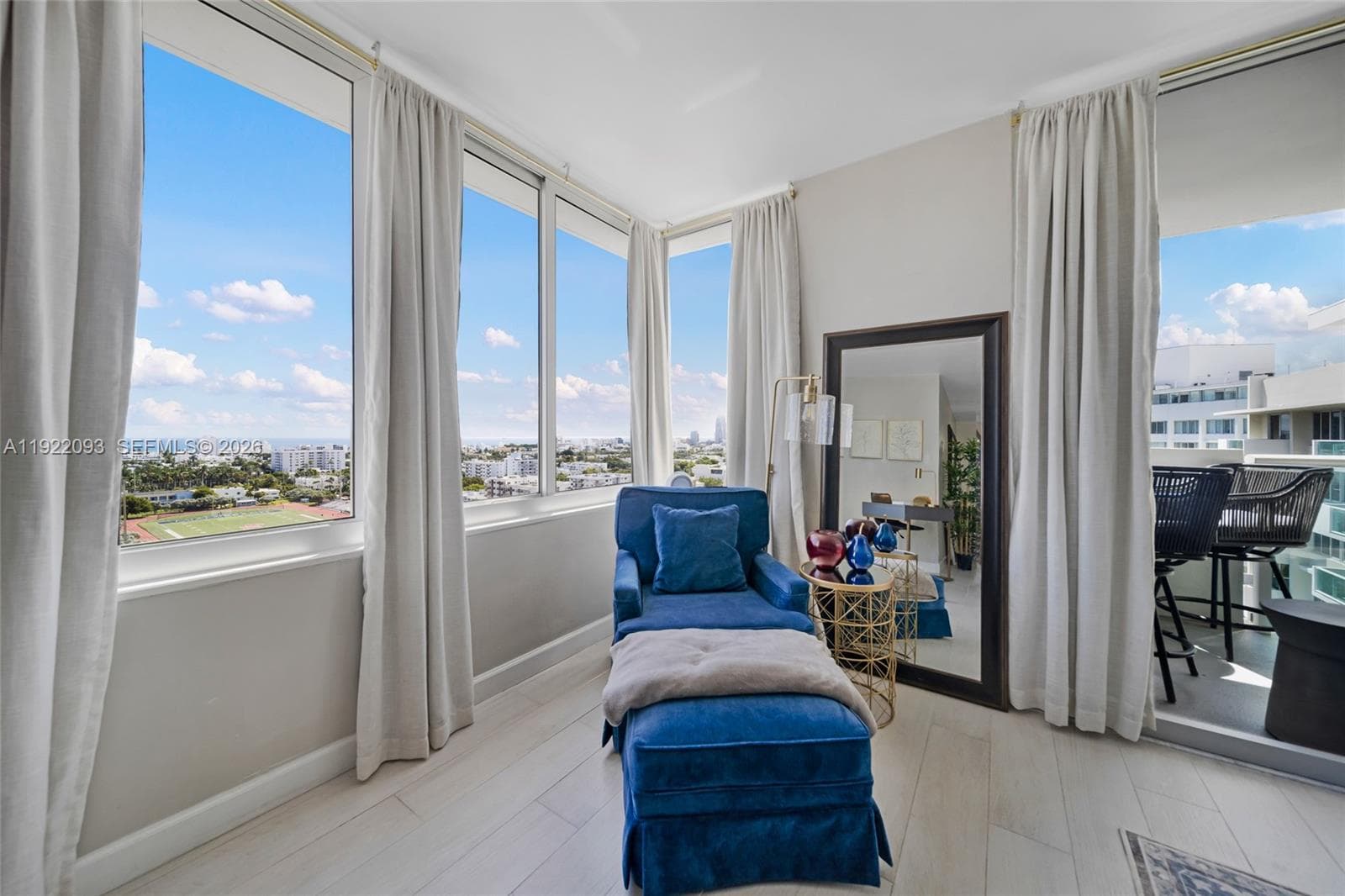 1200 West Ave # PH-15, Miami Beach, FL 33139 — zdjęcie 2