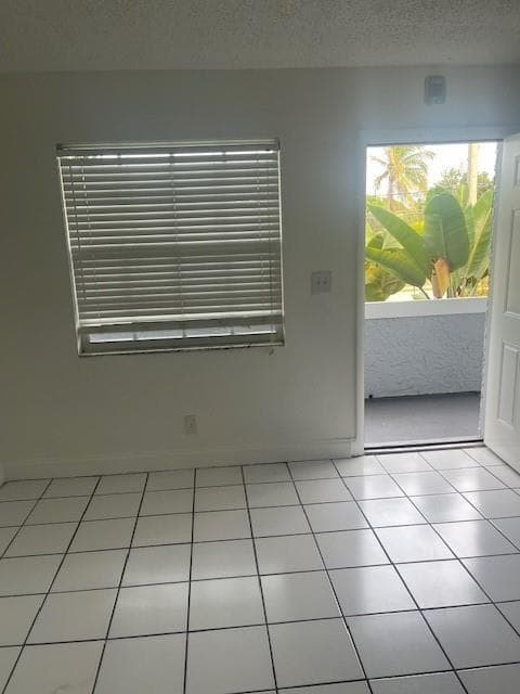 900 NE 26 Street # 15, Wilton Manors, FL 33305 — zdjęcie 5