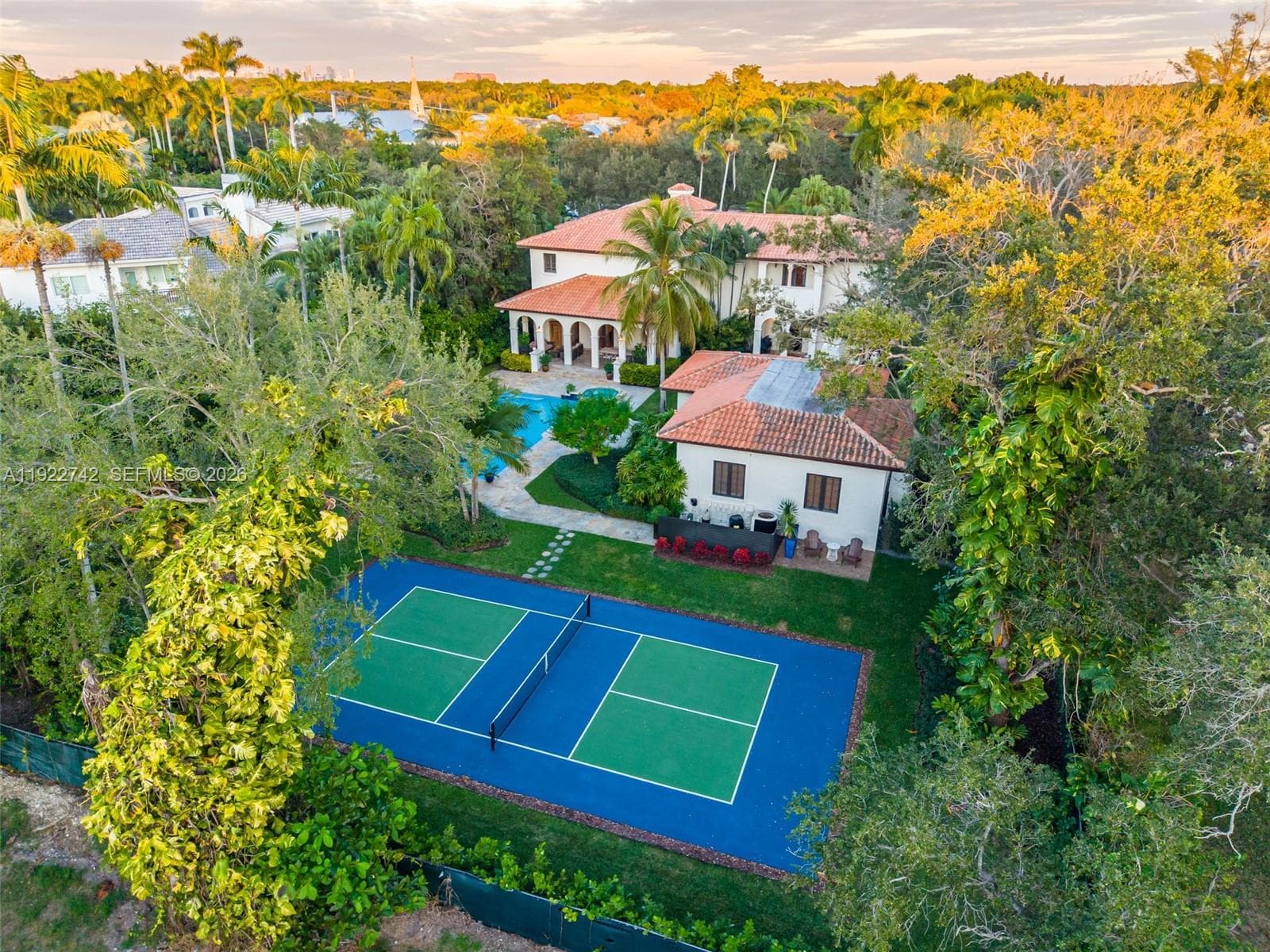 8800 SW 57 Ave, Pinecrest, FL 33156 — zdjęcie 3