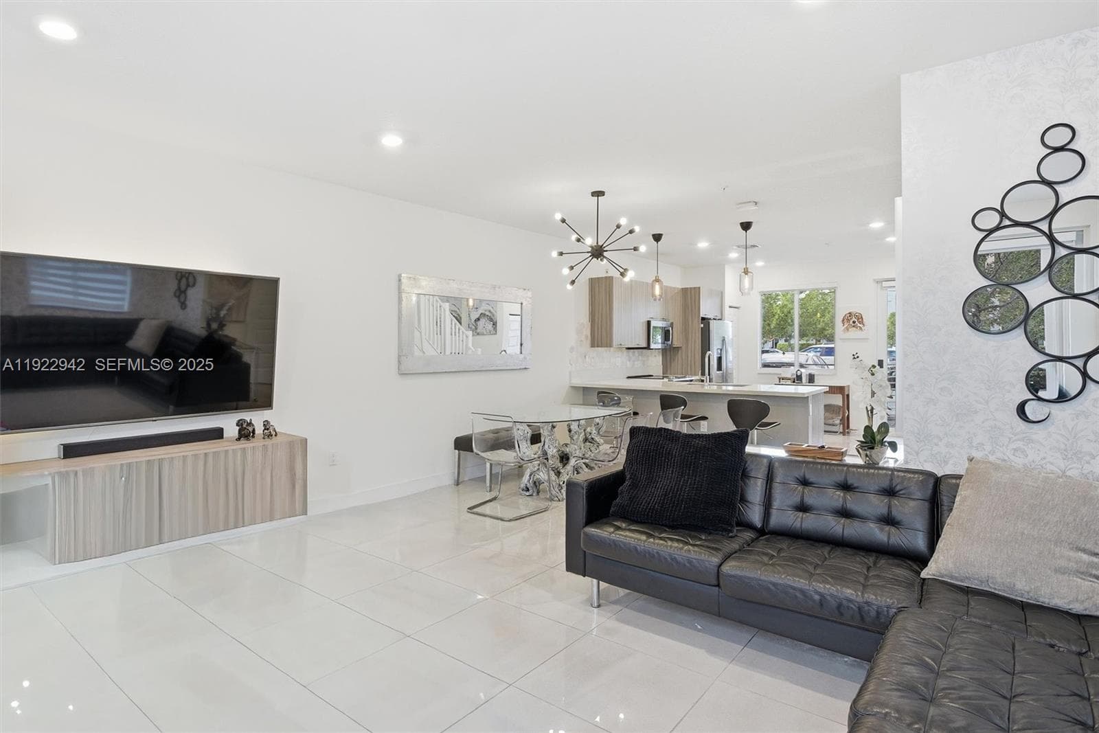 6420 NW 102nd Path # 110, Doral, FL 33178 — zdjęcie 2