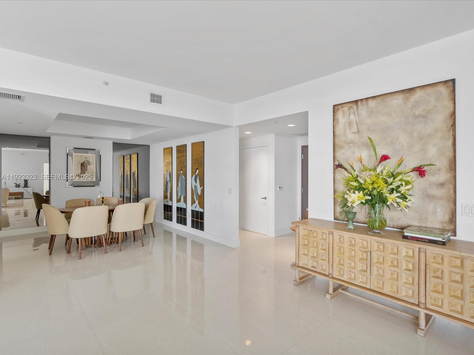 17111 Biscayne Blvd # 1104, North Miami Beach, FL 33160 — zdjęcie 5