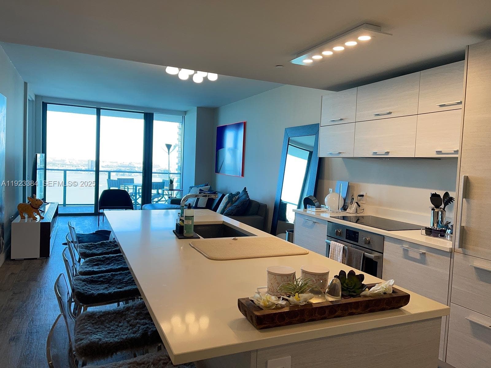 650 NE 32nd St # 3005, Miami, FL 33137 — zdjęcie 4