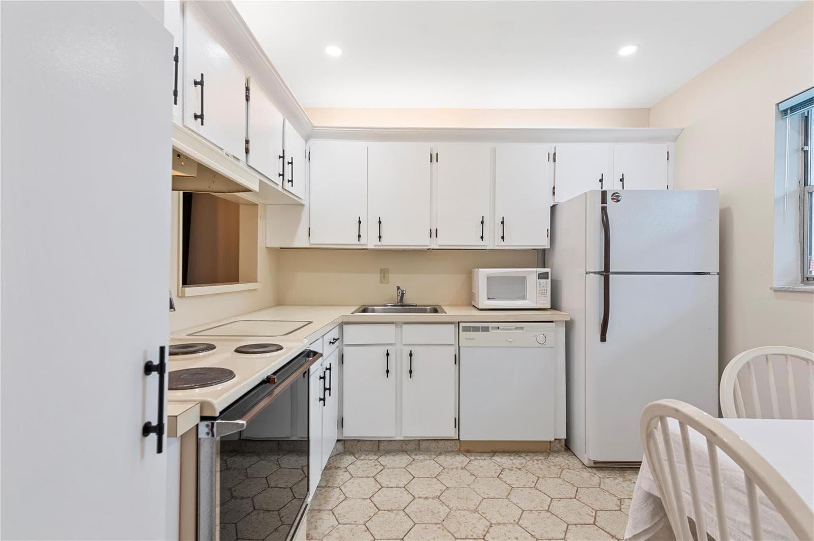 3150 Holiday Springs Boulevard # 308, Margate, FL 33063 — zdjęcie 2