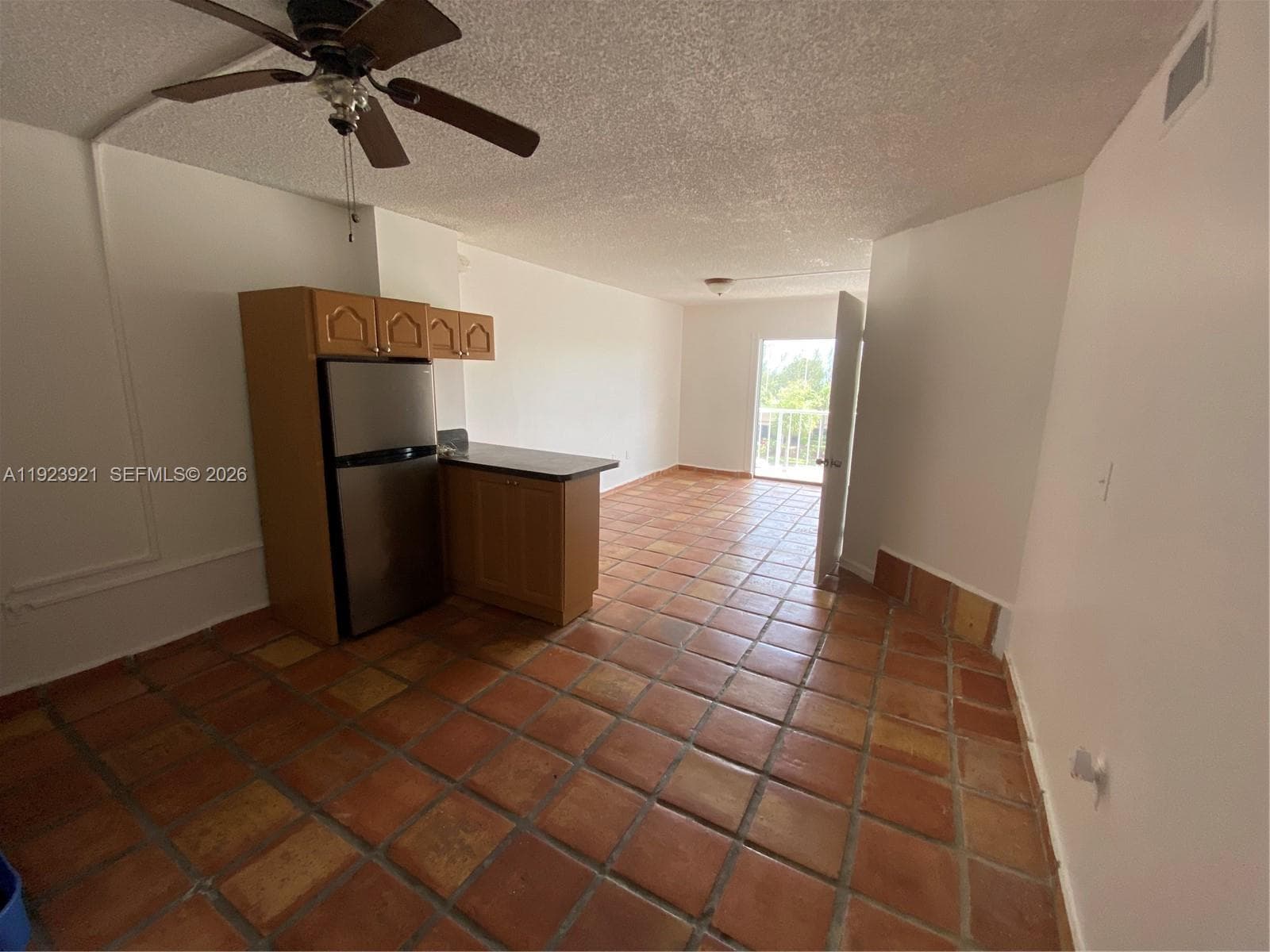 1650 NE 115th St # 405, Miami, FL 33181 — zdjęcie 5