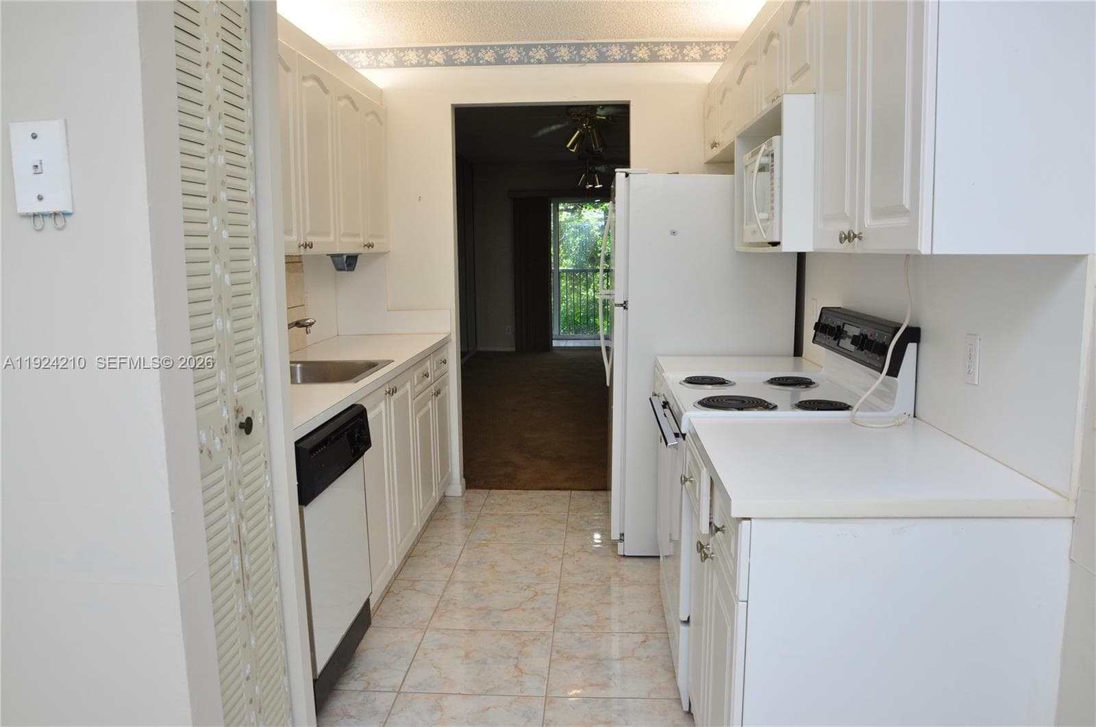 13000 SW 15th Ct # 411U, Pembroke Pines, FL 33027 — zdjęcie 3