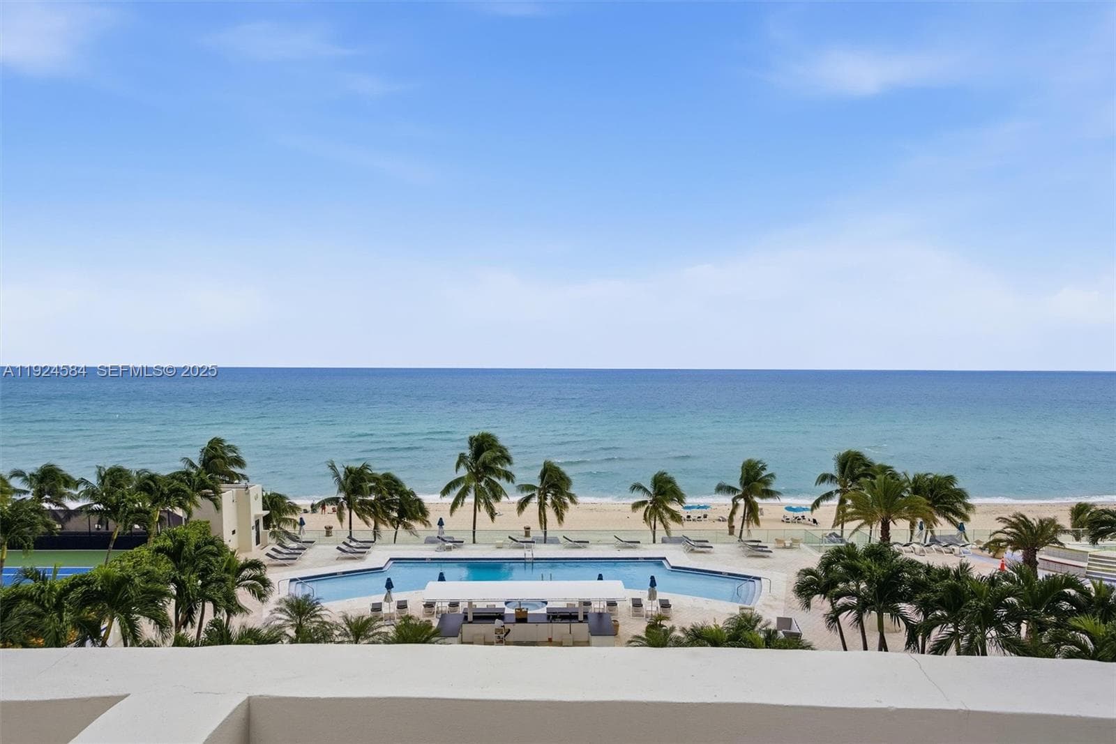19111 Collins Ave # 505, Sunny Isles Beach, FL 33160 — zdjęcie 3