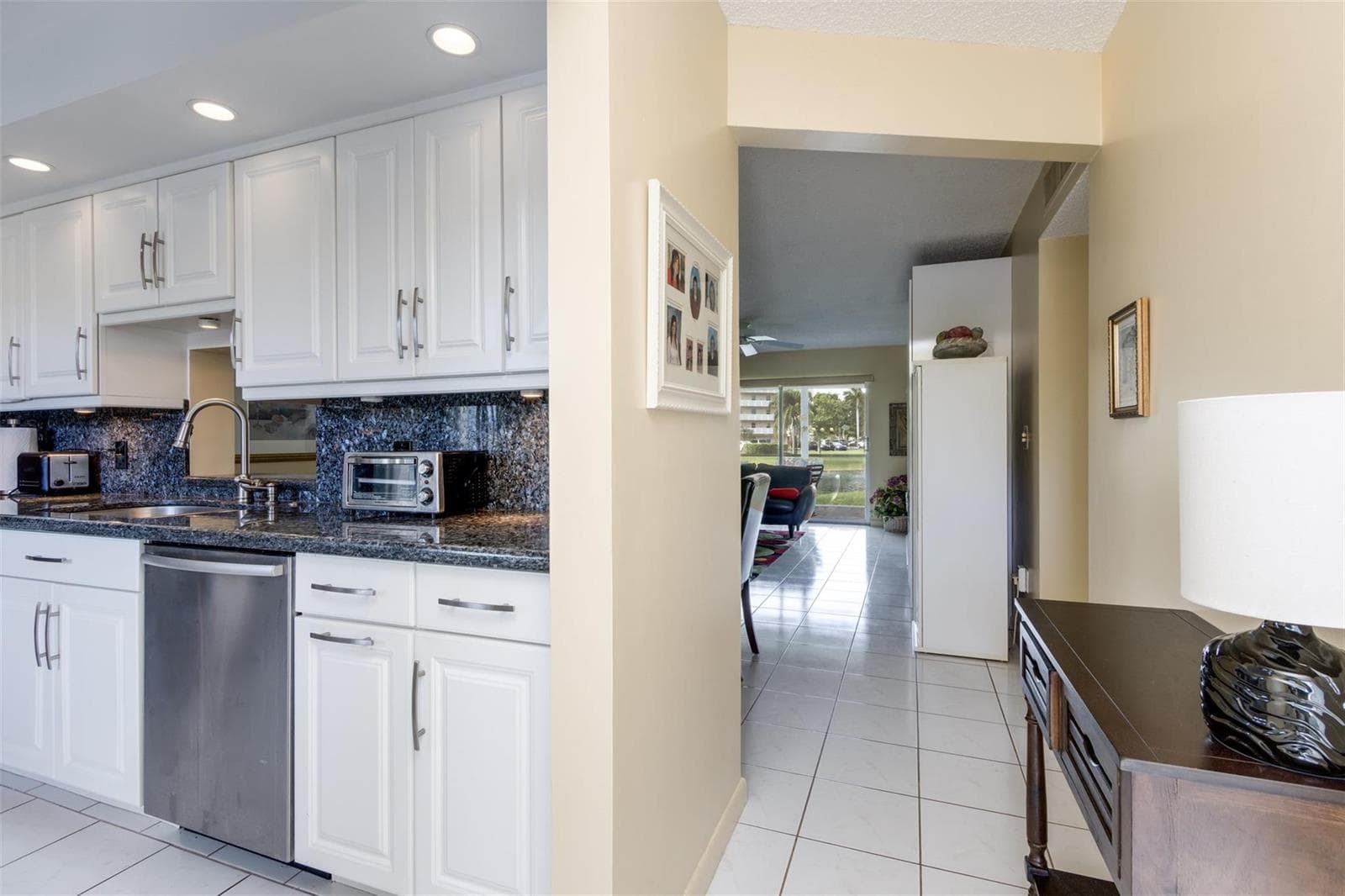 190 SE 5th Avenue # 108, Dania Beach, FL 33004 — zdjęcie 5