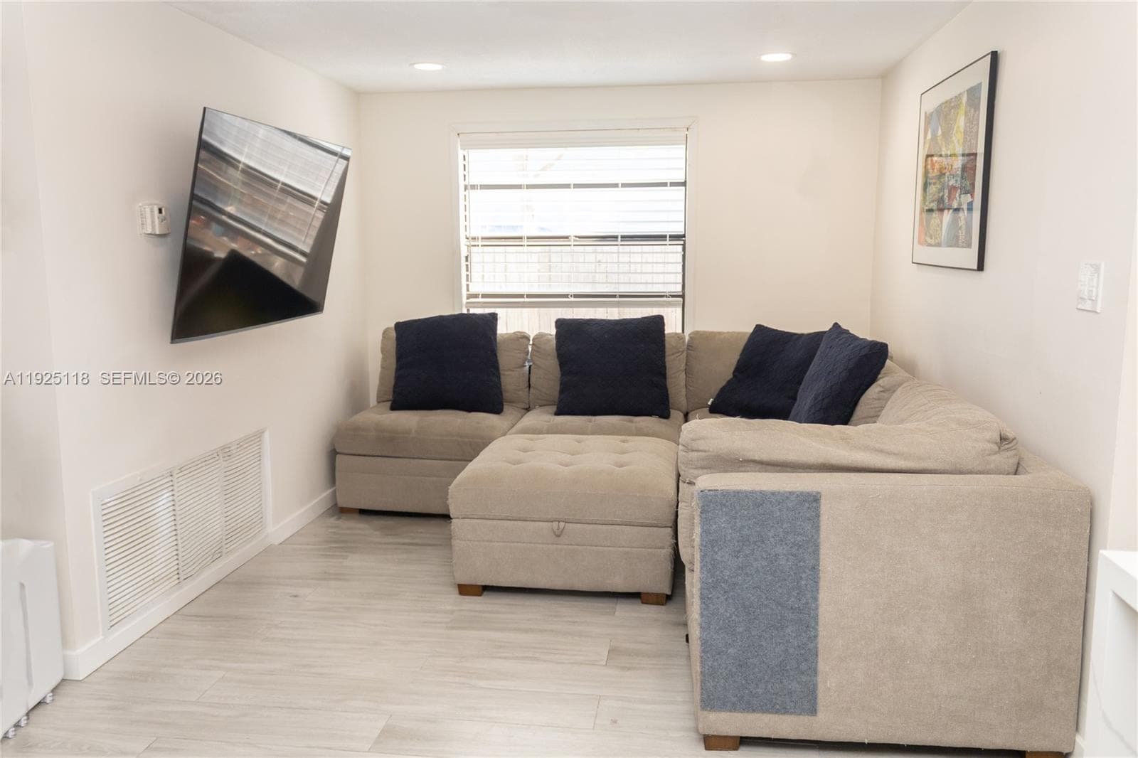 2444 Roosevelt St, Hollywood, FL 33020 — zdjęcie 5