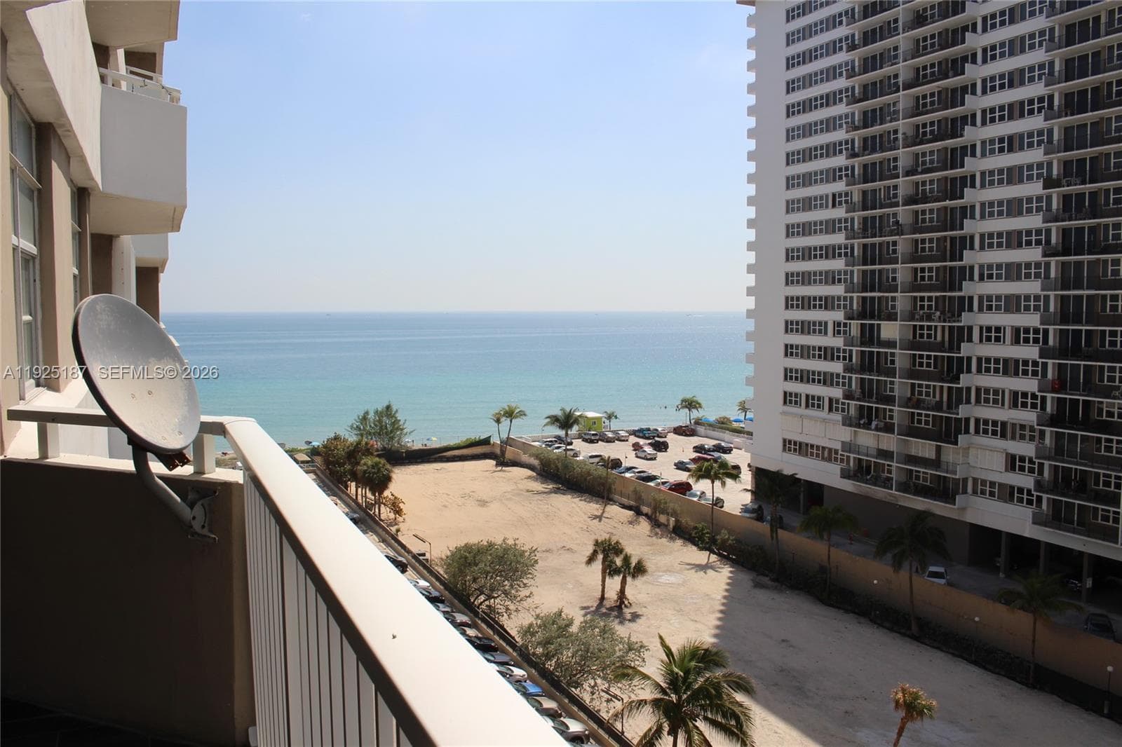 1980 S OCEAN DR # 8N, Hallandale Beach, FL 33009