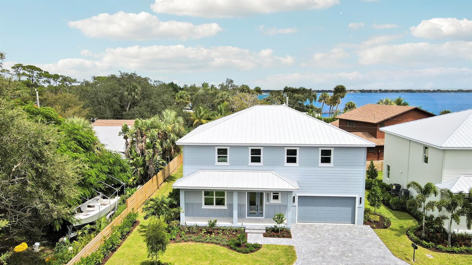 1023 NE Orange Avenue, Jensen Beach, FL 34957 — zdjęcie 2